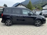 Gebraucht Mercedes T180 Progressive 131 PS (96 kW) 2024 Schwarz Van / Kleinbus