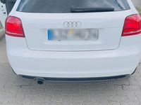 Gebraucht Audi A3 S-Line 105 PS (77 kW) 2010 Weiß Kleinwagen