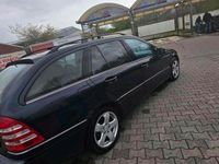 Gebraucht Mercedes C200 122 PS (89 kW) 2006 Blau Limousine