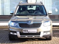 gebraucht Skoda Yeti Ambition Outdoor*SHZ*PDC*USB*BI-XENON*