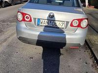 Gebraucht VW Jetta Comfortline 102 PS (75 kW) 2005 Limousine