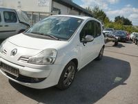 Gebraucht Renault Modus Night&Day 103 PS (75 kW) 2011 Weiß Van / Kleinbus