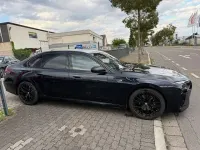 Gebraucht BMW 740 M Sport 286 PS (210 kW) 2024 Schwarz Limousine