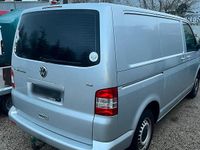 Gebraucht VW T5 102 PS (75 kW) 2008 Silber Van