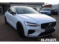 Gebraucht Volvo 360 392 PS (288 kW) 2021 Crystal white pearl / metallic (metallic) Limousine