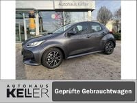 Gebraucht Toyota Yaris Hybrid Team 116 PS (85 kW) 2023 Grau Limousine