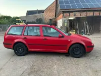 Gebraucht VW Golf IV Trendline 101 PS (74 kW) 2002 Rot Kombi