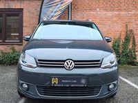 Gebraucht VW Touran Cup 105 PS (77 kW) 2015 Grau Van / Kleinbus