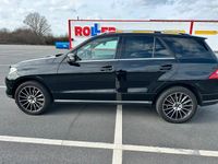 Gebraucht Mercedes ML350 258 PS (189 kW) 2014 Schwarz SUV
