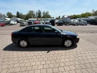 Gebraucht Audi A4 Comfort 179 PS (131 kW) 2001 Blau Limousine