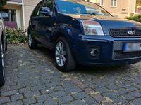 Usata Ford Fusion 80 CV (58 kW) 2011 Blu Utilitaria
