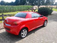 Gebraucht Opel Tigra 90 PS (66 kW) 2007 Rot Cabrio
