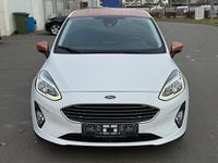 Gebraucht Ford Fiesta Titanium 101 PS (74 kW) 2017 Weiß Limousine