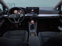 Neu VW Golf VIII 150 PS (110 kW) 2025 Silber Kleinwagen