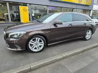 Gebraucht Mercedes CLA200 Shooting Brake 156 PS (114 kW) 2017 Braun Kombi