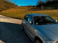 Gebraucht BMW 118 130 PS (95 kW) 2006 Silber Kleinwagen