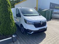 Gebraucht Renault Trafic Komfort 131 PS (96 kW) 2023 Arktisweiß Van / Kleinbus