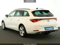 Używany Seat Leon FR 204 KM (150 kW) 2022 Biały Kombi