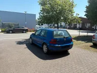Gebraucht VW Golf IV 75 PS (55 kW) 2001 Blau Limousine
