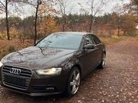 Second-hand Audi A4 Attraction 204 CP (150 kW) 2012 Maro Break