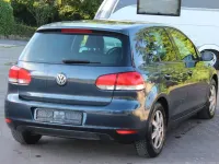 Używany VW Golf VI Team 105 KM (77 kW) 2010 Niebieski Hatchback