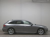 Gebraucht Audi A4 Advanced 163 PS (119 kW) 2021 Grau Kombi