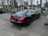 Gebraucht Mercedes E350 292 PS (214 kW) 2009 Schwarz Coupé