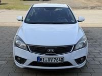 Gebraucht Kia ProCeed EX 116 PS (85 kW) 2011 Weiß Kleinwagen