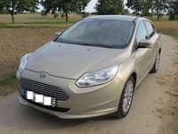 Gebraucht Ford Focus 106 kW (145 PS) 2017 Grau Limousine
