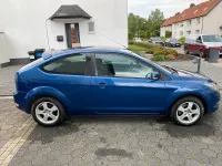 Gebraucht Ford Focus 140 PS (102 kW) 2009 Blau Kleinwagen