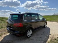 Gebraucht VW Sharan Life 140 PS (102 kW) 2013 Schwarz Van / Kleinbus