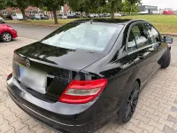 Gebraucht Mercedes C250 204 PS (150 kW) 2010 Schwarz Limousine