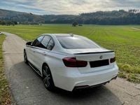 Gebraucht BMW 330 M Sport 258 PS (189 kW) 2015 Weiß Limousine