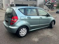 Gebraucht Mercedes A150 95 PS (69 kW) 2005 Blau Limousine