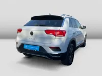 Gebraucht VW T-Roc Active 150 PS (110 kW) 2021 White silver metallic SUV