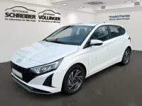 Gebraucht Hyundai i20 Trend 101 PS (74 kW) 2026 Weiß Limousine