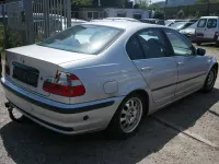 Gebraucht BMW 320 150 PS (110 kW) 1998 Silber Limousine