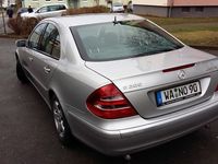 Gebraucht Mercedes E200 222 PS (163 kW) 2004 Silber Limousine