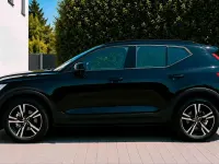 Gebraucht Volvo XC40 R-Design 163 PS (119 kW) 2020 Schwarz SUV