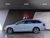 gebraucht Skoda Octavia Combi 2,0 TSI DSG Style LED