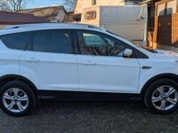Gebraucht Ford Kuga Individual 150 PS (110 kW) 2016 Weiß SUV