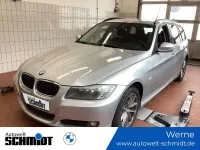 Gebraucht BMW 320 184 PS (135 kW) 2010 Titansilber metallic Kombi