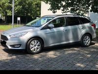 Gebraucht Ford Focus 120 PS (88 kW) 2017 Silber Kombi