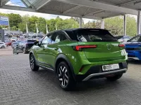 Gebraucht Opel Mokka-e Elegance 100 kW (136 PS) 2022 Matcha green/ikone gruen SUV