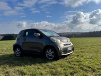 Gebraucht Toyota iQ 68 PS (50 kW) 2010 Braun Kleinwagen