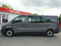 Używany Opel Vivaro 125 KM (91 kW) 2017 Szary Minivan