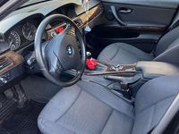 Gebraucht BMW 320 163 PS (119 kW) 2009 Kombi