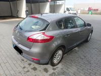 Gebraucht Renault Mégane 101 PS (74 kW) 2010 Grau Limousine