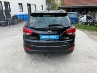 Używany Hyundai ix35 136 KM (100 kW) 2012 Czarny SUV