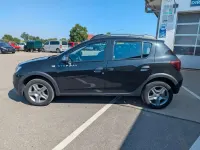 Gebraucht Dacia Sandero Prestige 90 PS (66 kW) 2017 Perlmuttschwarz Kleinwagen